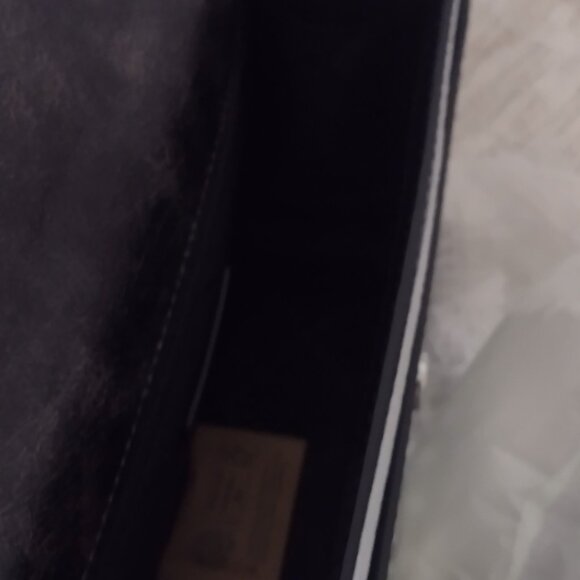 NWT MK Greenwich small studded distressed crossbody Blk color 💞 - Picture 3 of 6